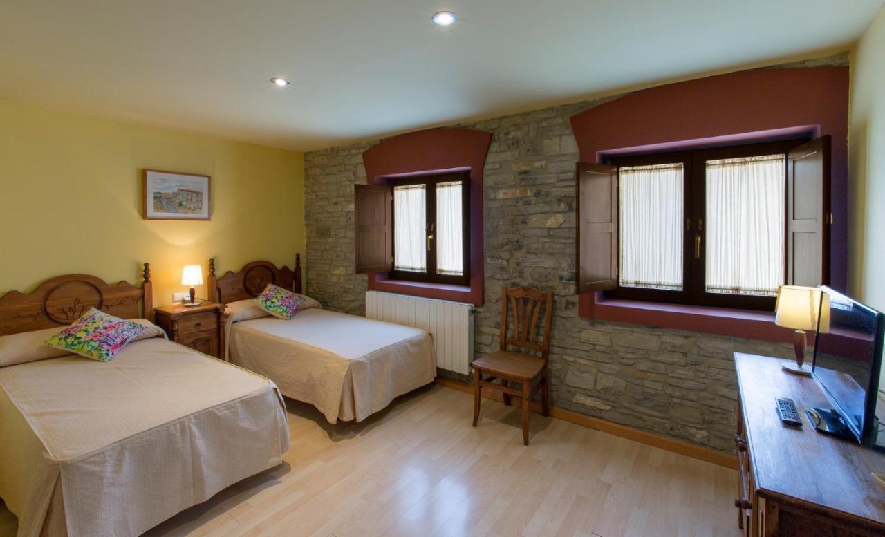 Hotel Rural Los Cerezos De Yanguas Ngoại thất bức ảnh