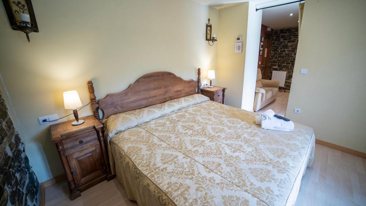 Hotel Rural Los Cerezos De Yanguas Ngoại thất bức ảnh