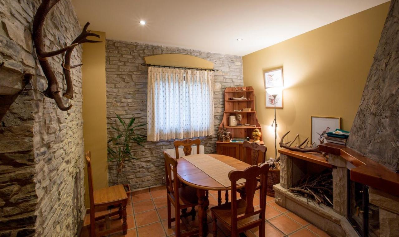 Hotel Rural Los Cerezos De Yanguas Ngoại thất bức ảnh